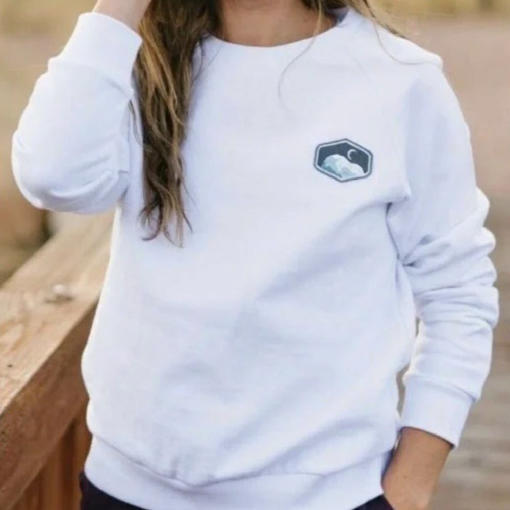 ZYIA Active Women's Mountain White Crewneck Sweatshirt Size XS Comfy EUC